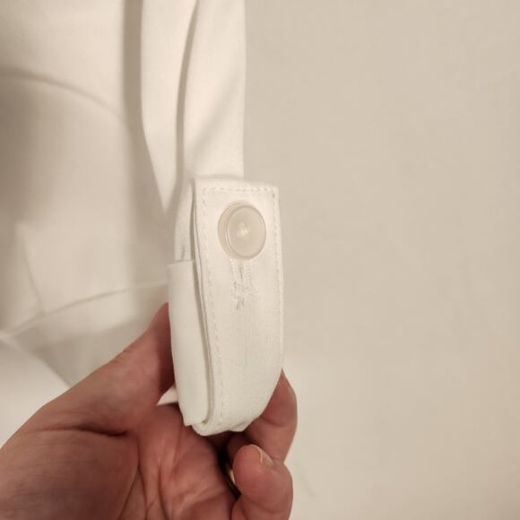 WESTPORT Signature Fit White Mid Rise Cruise Beachy Vacation Neutral Capris 14 - Picture 10 of 12